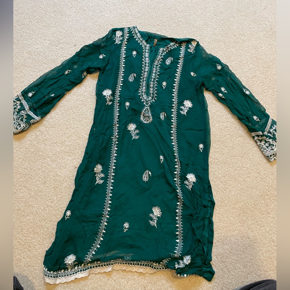 Beechtree Green Embroidered Kameez with Matching Printed Dupatta 2 piece set